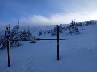 Pierwszy stopień zagrożenia lawinowego w Karkonoszech