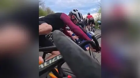 Gigantyczna kraksa w amatorskim wyścigu. Kilkudziesięciu poszkodowanych