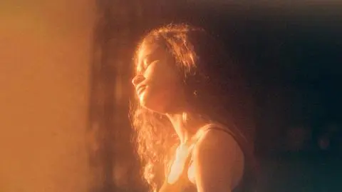 Zendaya w serialu "Euforia", reż. Sam Levinson