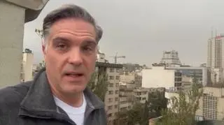 "Deszcz, który pada, jest czarny"