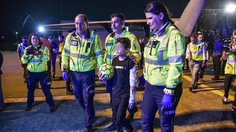 Adam al-Najjar na lotnisku w Mediolanie