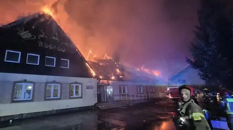 Pożar szkoły. Ponad setka dzieci musi iść do innej placówki