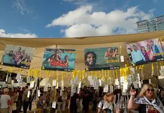 "Mieszanka emocji" i "wiele niepokoju". Czekają na powrót bliskich