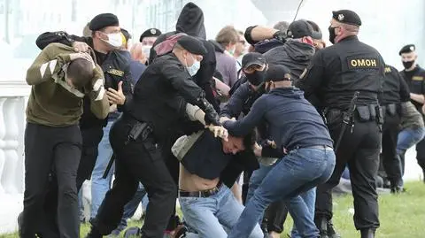 Protesty opozycjonistów na Białorusi