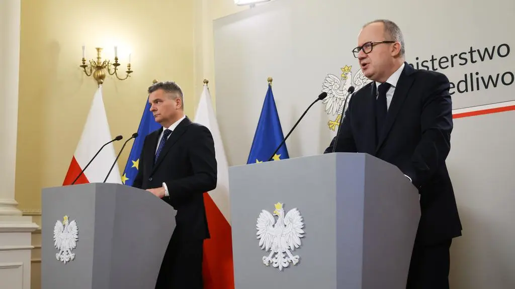 Dariusz Korneluk, Adam Bodnar