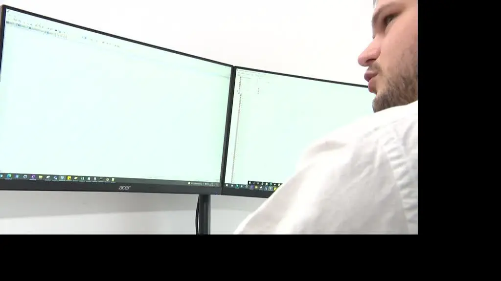 0409N340XR PIS DNZ KEMPINSKI