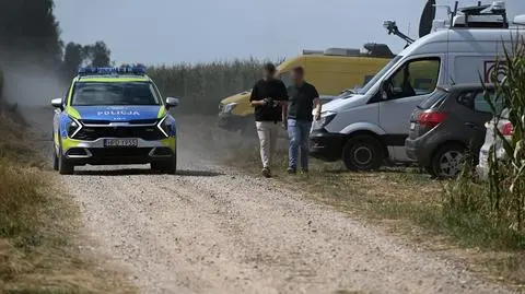 Wybuch drona w Osinach, trwają prace służb. Relacja reportera TVN24 