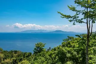 Widok na wyspę Verde i Luzon z Mindoro na Filipinach