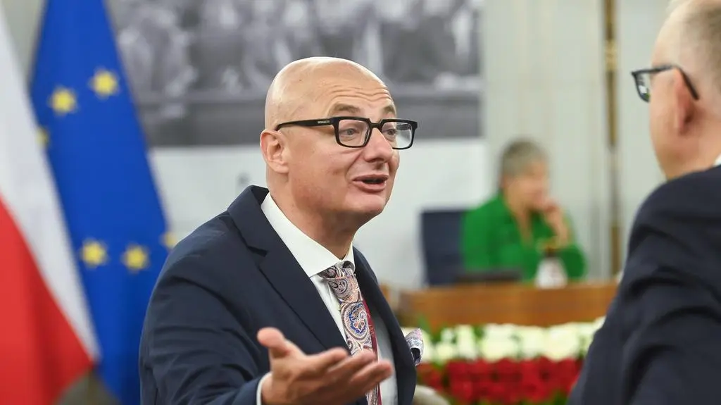 Kontuzja Kamińskiego, "nie będzie prowadził obrad". Pawlak: wyluzujcie