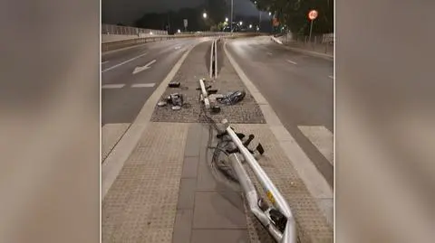 Potrącił w nocy dwie osoby, porzucił auto i uciekł