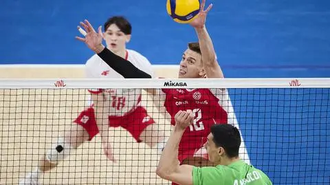 Znów sensacyjna porażka polskich siatkarzy