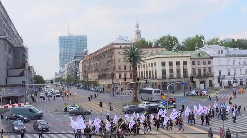 Protest na Placu Zamkowym