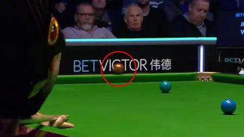 Co na to prawa fizyki? Wbicie, którego nie da się powtórzyć 