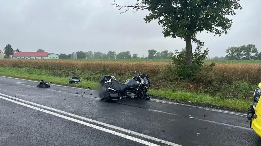 Zderzenie z udziałem busa i trzech motocyklistów