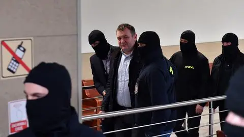 Moment zatrzymania Gawłowskiego w sądzie przez CBA