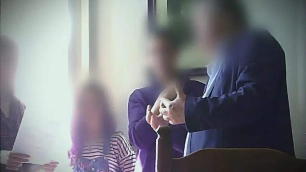 Masz zrobić striptiz przede mną. Po aktorsku. Druga część reportażu