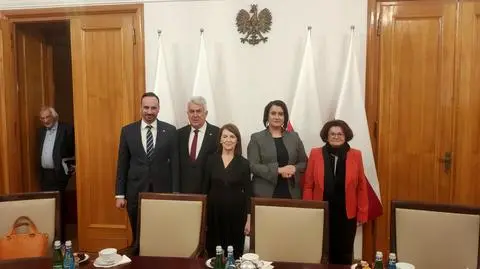 Posłowie klubu PiS sprzeciwiający się zapisom ustawy
