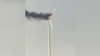 Pożar wiatraka w gminie Kętrzyn (woj. warmińsko-mazurskie)