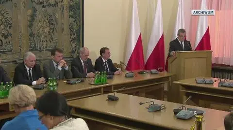Jarosławowi Kaczyńskiemu ma doradzać m