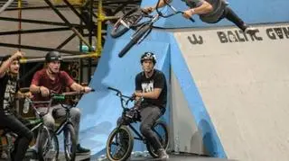 Zawodnicy pochodzą z całego świata