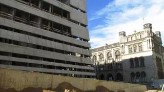 Budowa na razie stanęła