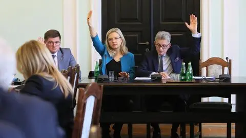 W piątek wniosek o odwołanie Piotrowicz przepadł w głosowaniu. Burzliwa dyskusja