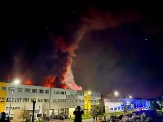 Pożar firmy oponiarskiej w Dębicy