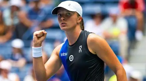 "For sure it wasn't easy". Świątek advances to U.S. Open 3rd round