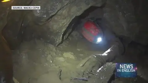 Polish mountain rescuers are searching for two missing cavers