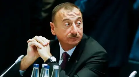 Alijew nie chce Macrona w rozmowach o Górskim Karabachu. "Oskarżył nas o rzeczy, których nie zrobiliśmy"  
