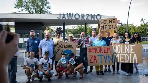 Protesty w obronie wolności mediów