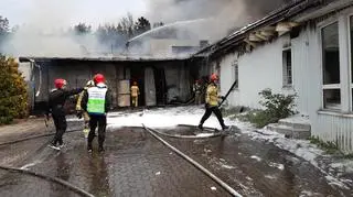Pożar wybuchł w zakładzie produkującym materace