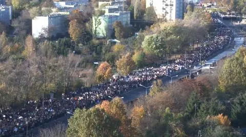 Ponad 20 tysięcy osób w Łodzi. Protesty w Bydgoszczy, Warszawie, Krakowie 