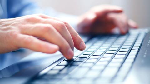 Ministerstwo ostrzega przed oszustami. Strona "ma za zadanie wykraść dane do karty kredytowej"