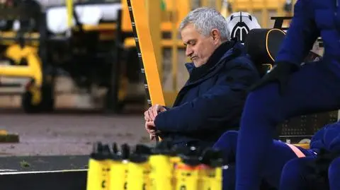 Kolejny mecz odwołany, Mourinho kpi. "Najlepsza liga na świecie"