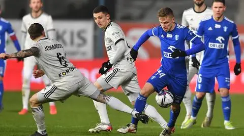 Policja sprawdzi, czy piłkarze Legii zostali napadnięci przez pseudokibiców