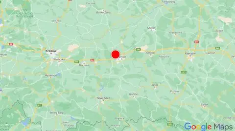 Zderzenie busa z samochodem osobowym na autostradzie A4. Są ranni, droga zablokowana