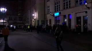 Dwa sąsiadujące kluby otworzyły się dla imprezowiczów