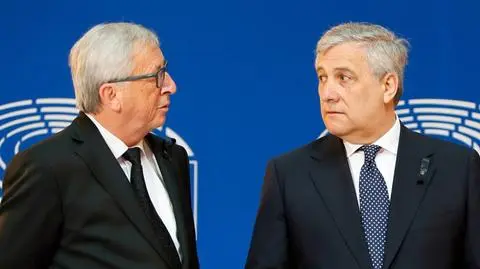 Jesteście śmieszni. Proszę zmienić  język. Kłótnia Junckera i Tajaniego