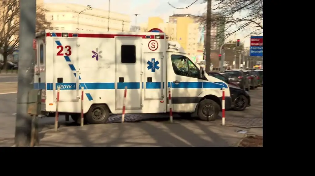 karetka ratownicy