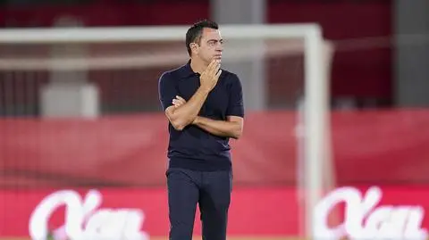 Xavi nie owija w bawełnę. "Dawaliśmy rywalom za dużo prezentów”