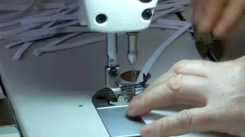 W Szpitalu Uniwersyteckim w Zielonej Górze ruszyła produkcja maseczek