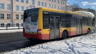 Zderzenie autobusów na Czerniakowskiej