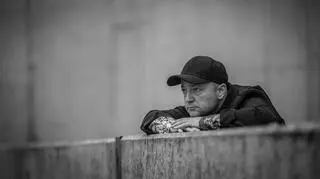 Czesław Mozil: w jaki sposób kochanie się jest afiszowaniem?