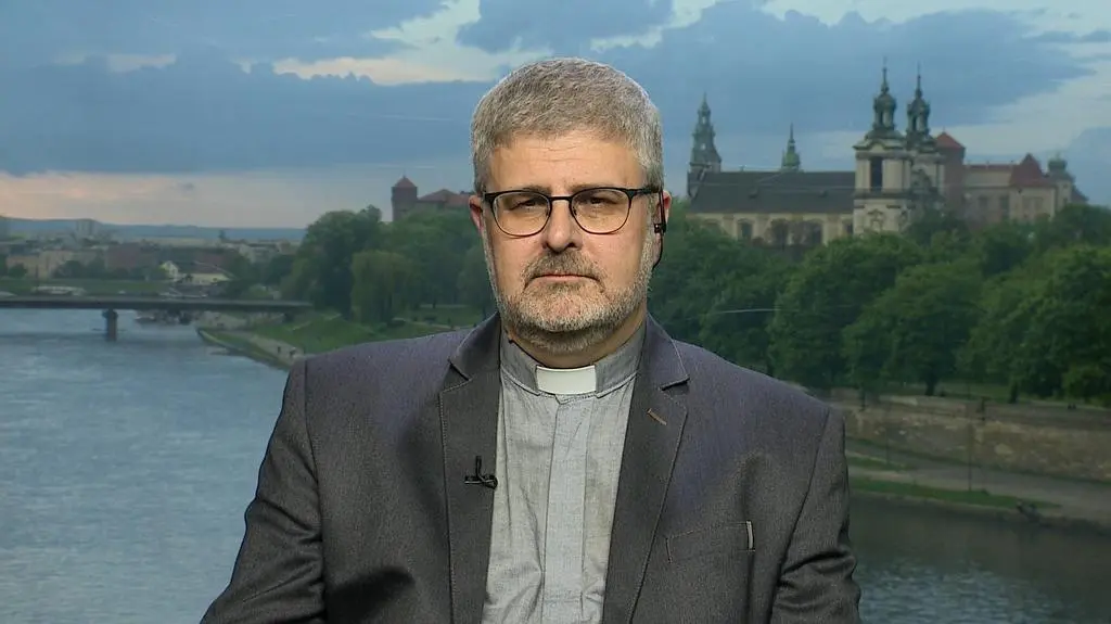 Kościół musi nauczyć się podziału władz