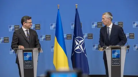 Dmytro Kułeba i Jens Stoltenberg