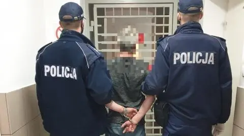 Mierzył z pistoletu na kulki do księdza odprawiającego mszę. "Po przeładowaniu stwierdziłem, że to nie są żarty"