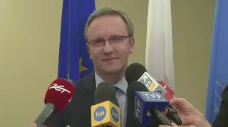 Seria rozmów z Obamą, spotkania z Tuskiem i Poroszenką. I "męski uścisk dłoni" z Putinem