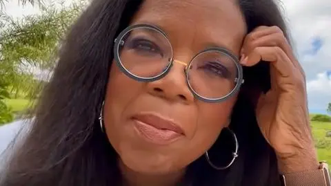 Oprah Winfrey praises Poles. "They are reaching out to people they don't even know because they are neighbors"