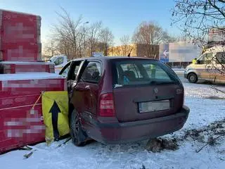 Zderzenie trzech pojazdów na Chełmżyńskiej